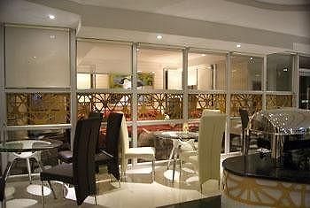 Zhengzhou Yujia Hotel Cultural Road Exterior photo